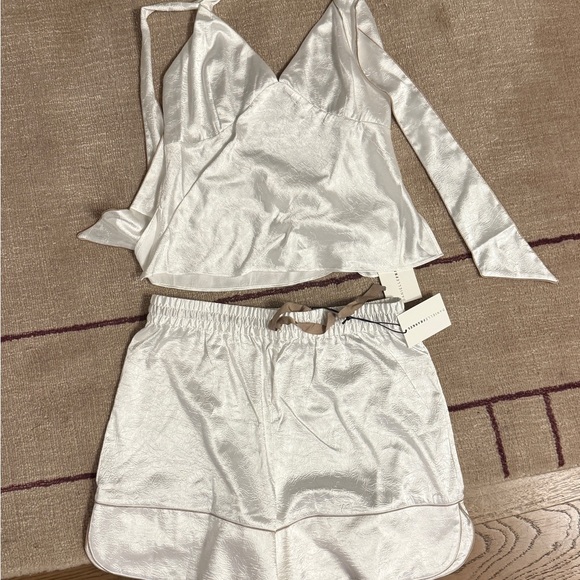 Danielle Frankel Silk Set - Picture 3 of 4